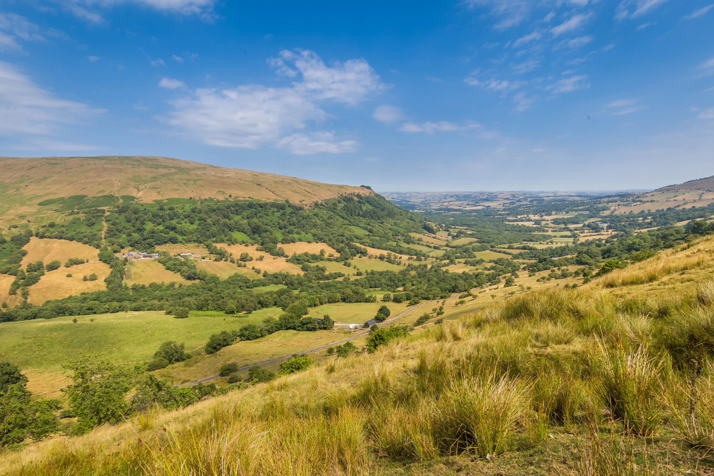 Brecon_Beacons_National_Park[1].webp